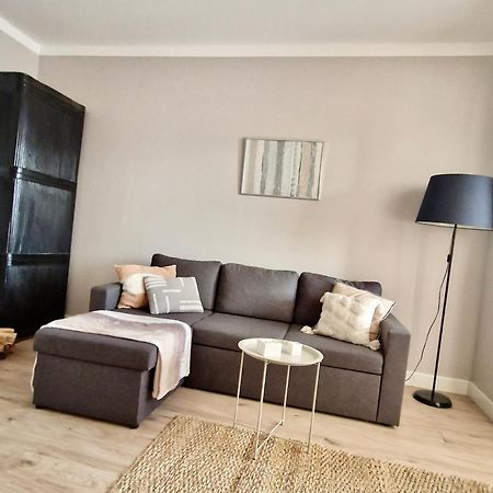 Tolstoi Scandinavian 1 Bedroom Apartment + Free Parking Tartu Exterior foto